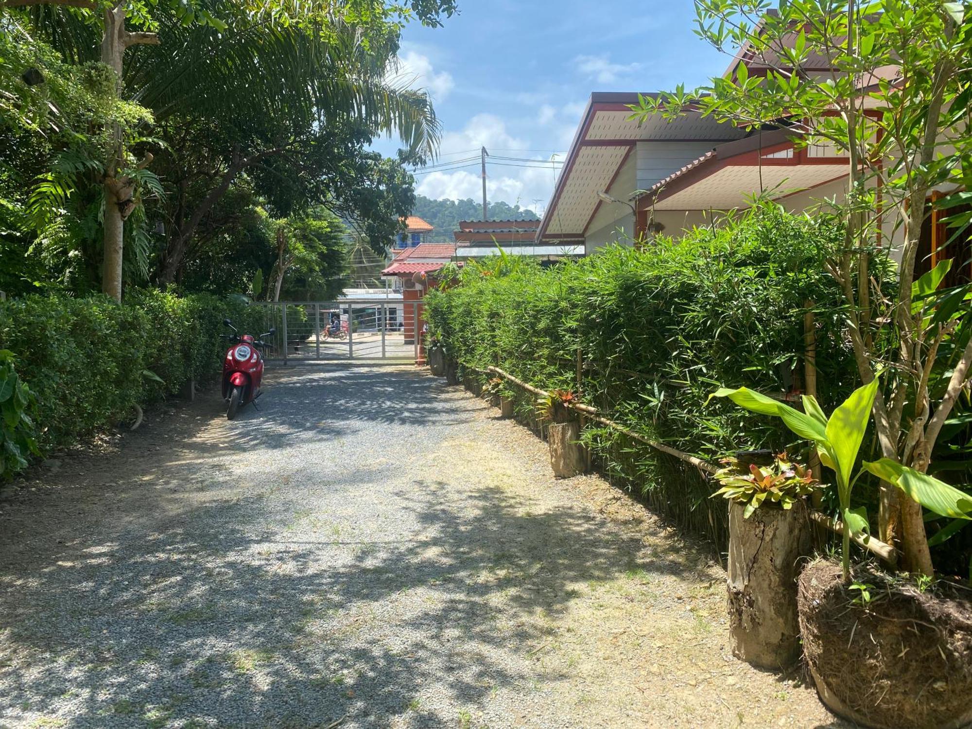 Hostel Baan Longhaad Ko Lanta Exterior foto