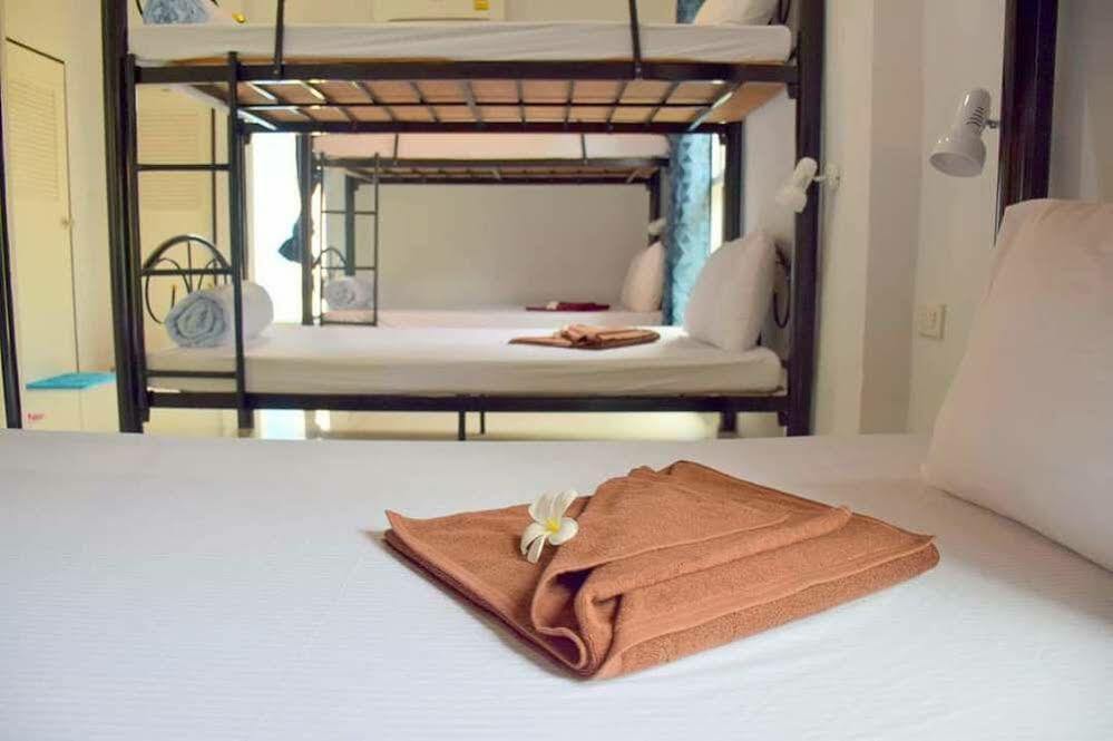Hostel Baan Longhaad Ko Lanta Exterior foto